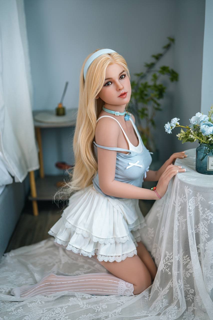 Loye-148cm Silicone Plein | Mâchoire Mobile & Taille de Guêpe 50cm – Image 14