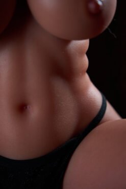 Alternative view of Buste Sexuel Plein Silicone 60cm - Modèle Ultra-Léger 8.4kg & Micro Taille 39cm