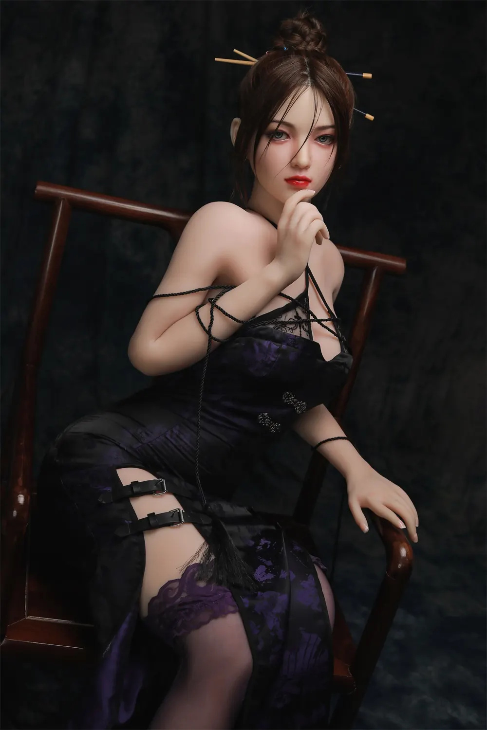 Célanire Nérac – Poupée sur mesure 170 cm en silicone intégral, tête 032 4