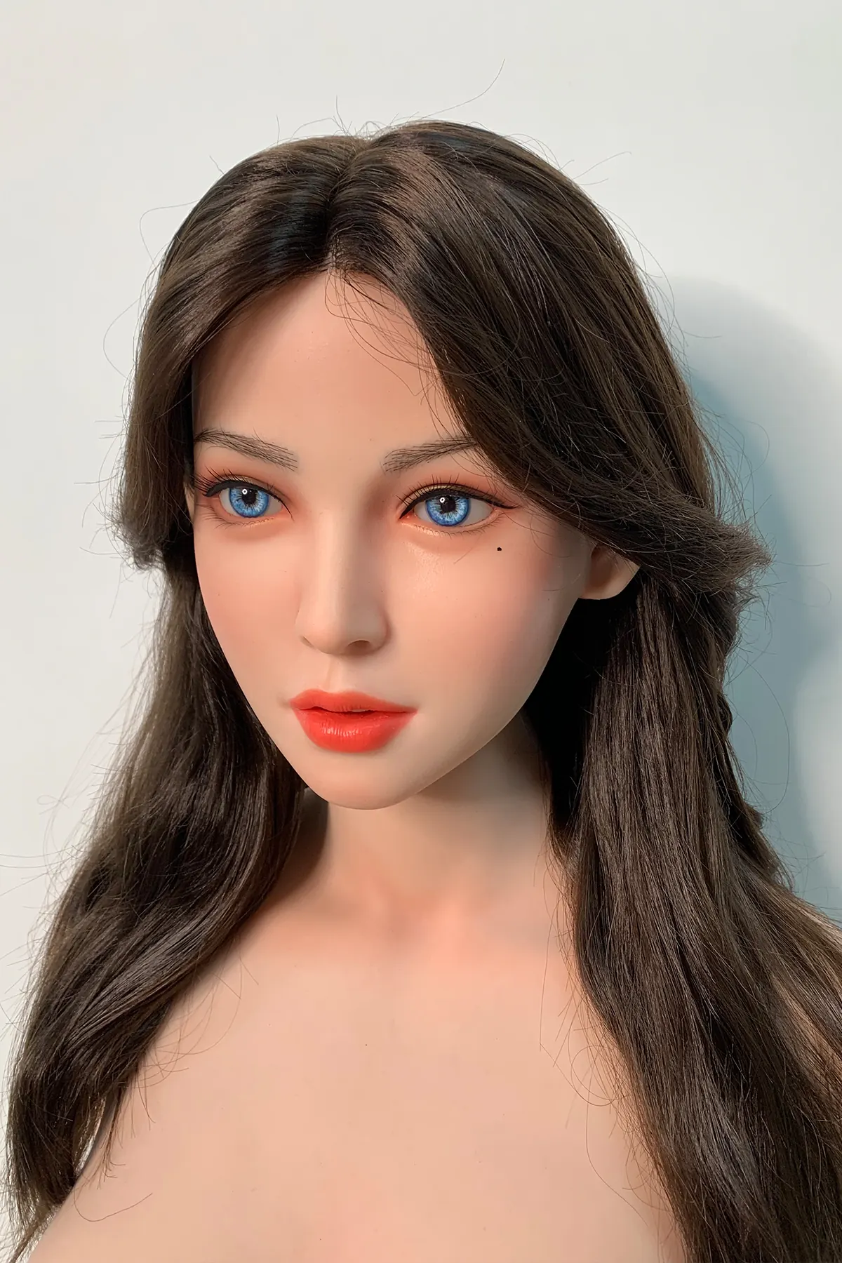 Lazare Sernin – Poupée sur mesure 165 cm en silicone intégral, teint naturel, tête 29 factory reference 4