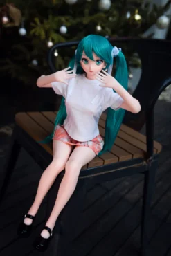 J60 Miku Cinnamon mini doll view 1